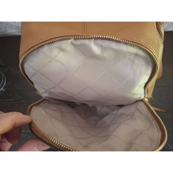 EUC Michael Kors Rhea Medium Pebbled Brown Leather Backpack-Excellent Condition! - Picture 11 of 14